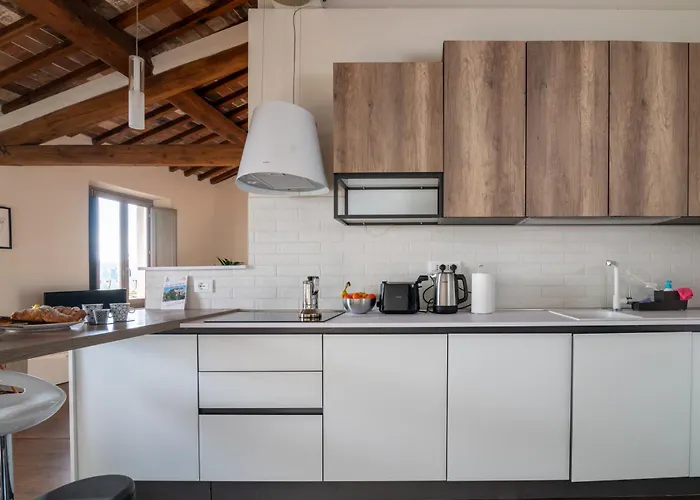 Palazzo Luparelli Boutique Apartment Colle Val D'Elsa
